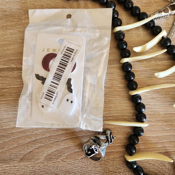 Halloween Horror Dinosaur Bones Pumpkin Spooky Jewelry Lot - Picture 4 of 6